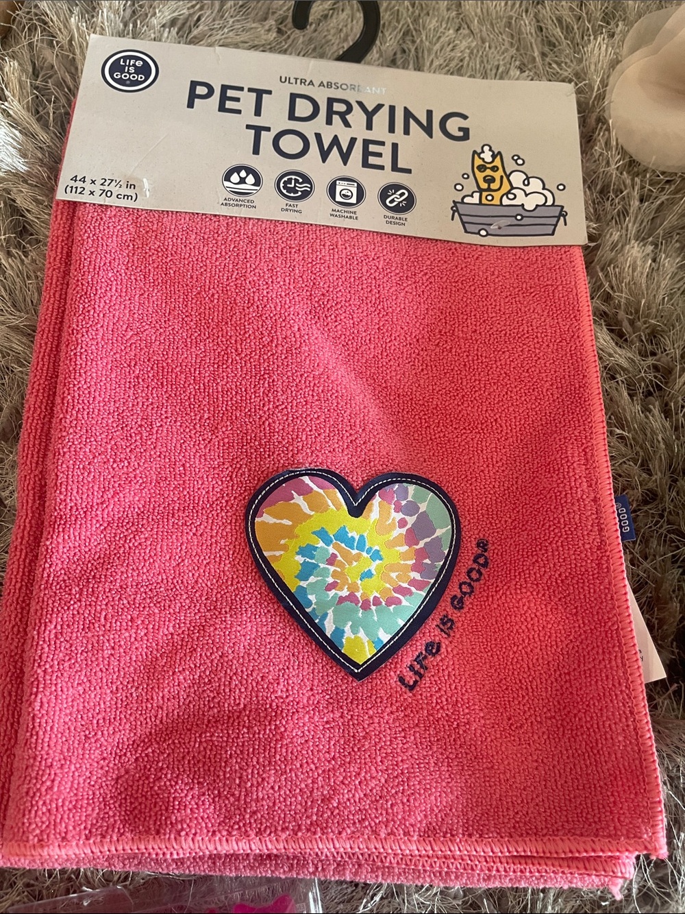 Life Is Good Hot Pink Pet Drying Towel with Tie-Dye Heart ❤️ towel